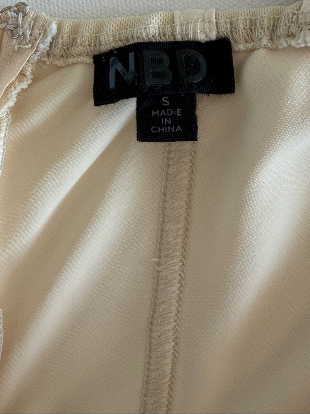 NBD Aella dress in Champagne size S - Picture 13 of 13
